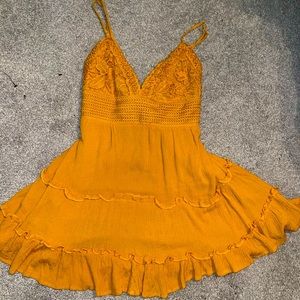From rue 21, size medium, color yellow